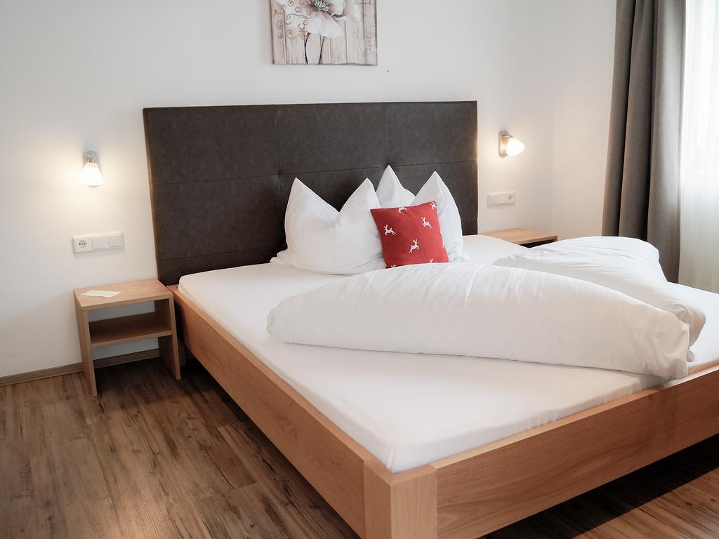 Erna Bed & Breakfast *