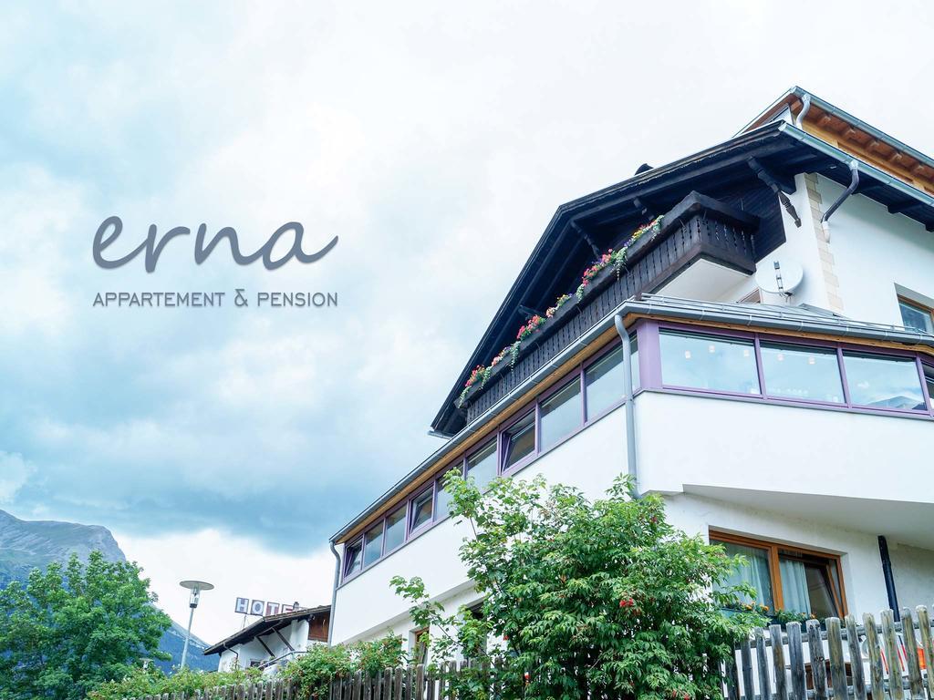 Erna *
